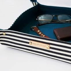 Dritz Rectangle Leather Label Lettering & Embellishments