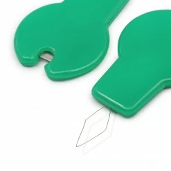 Dritz Needles & Accessories Needle Threader & Cutter