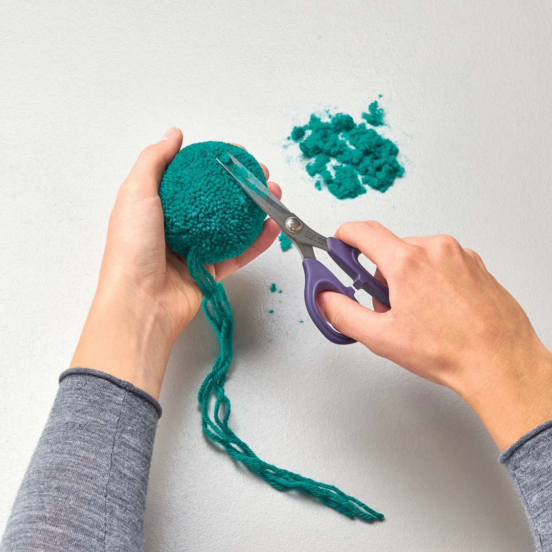 Prym 2-in-1 Pompom Maker, Large Yarn Accessories 9 Prym 2-in-1 Pompom Maker, Large Yarn Accessories