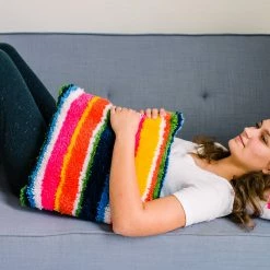 LoRan Yarn Accessories Latch-Stitch Pillow Kit, 16