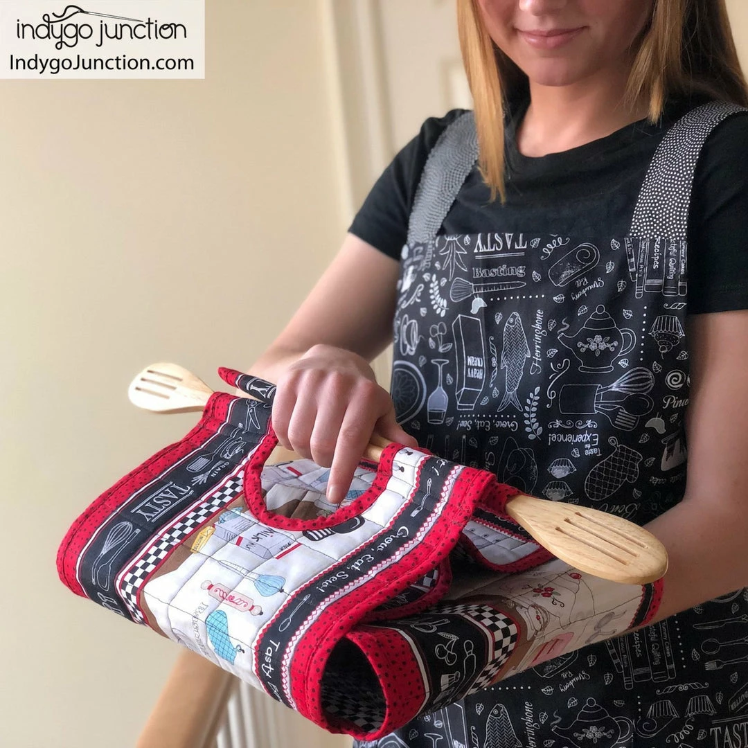 Indygo Junction Home & Storage Casserole Carry-All Kitchen Pattern 10 Indygo Junction Home & Storage Casserole Carry-All Kitchen Pattern