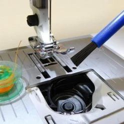 Dritz Needle Inserter With Brush