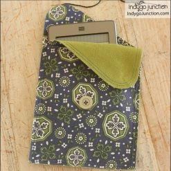 Indygo Junction Take-Two Tech Pouch Pattern, PDF Download Purses & Accessories