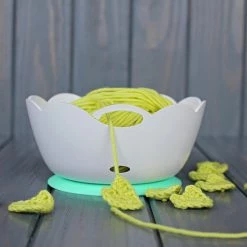 Yarn Valet Yarn Bowl, Small